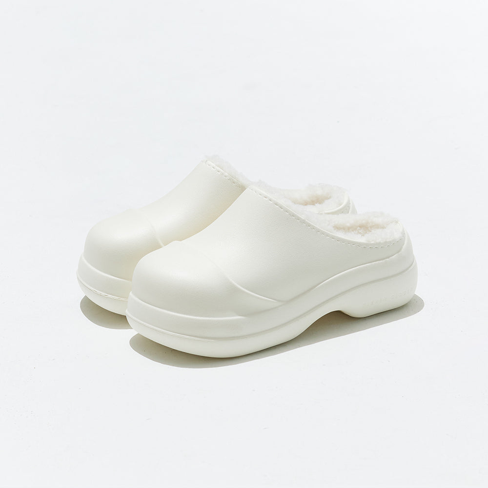 Wednesday Evening Winter Clog