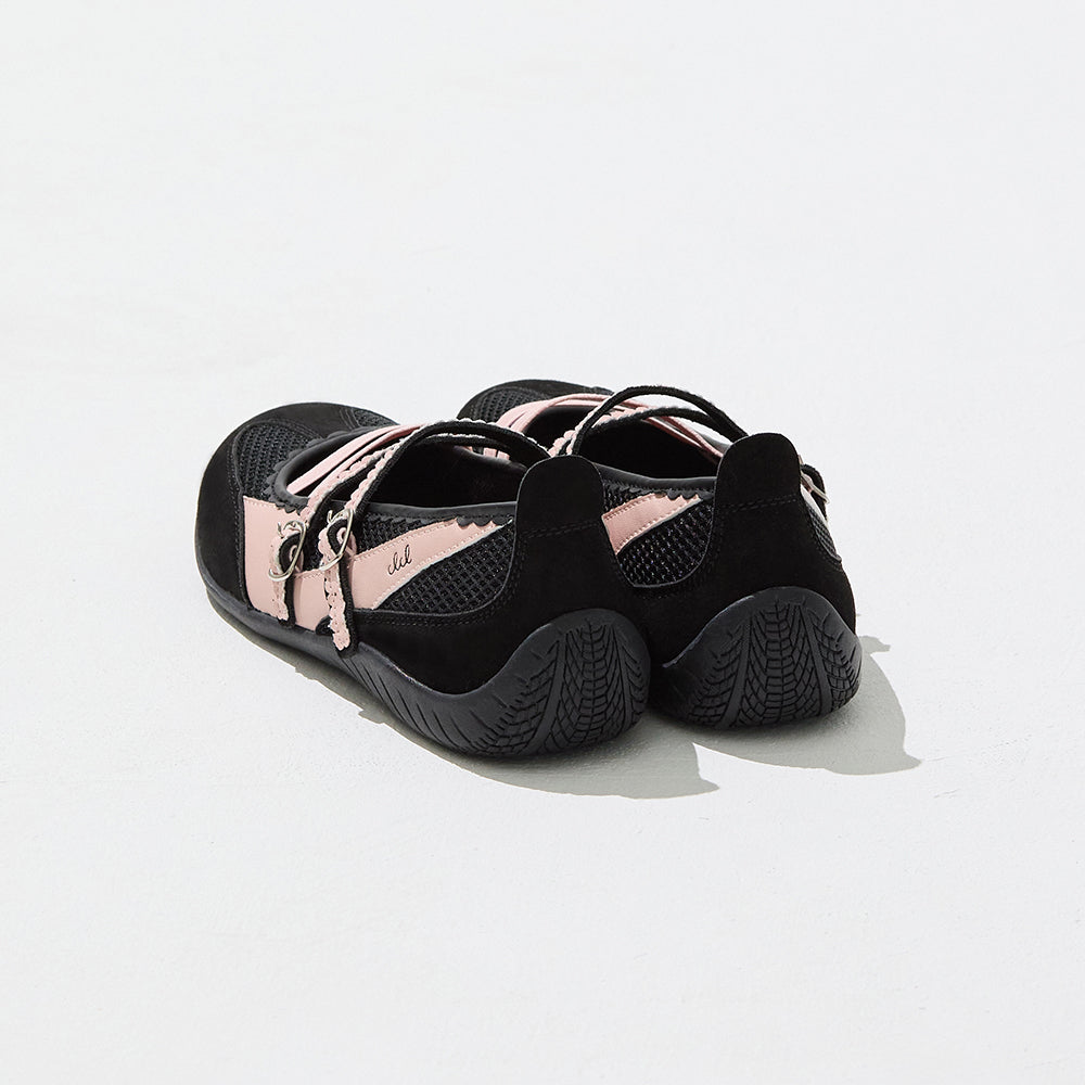 Nudge Strap Flat Shoes